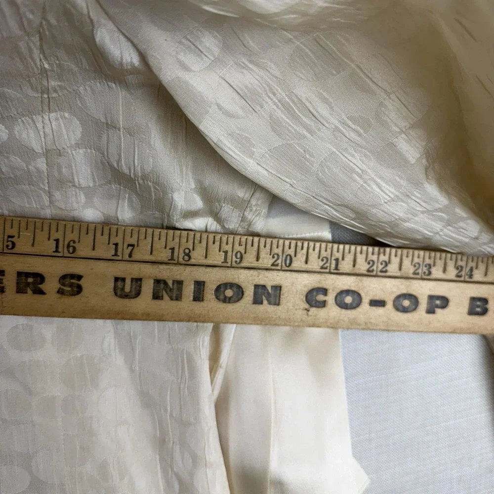 VTG Richard Warren Jacket Skirt Set Womens 10 White Silk Pleated Hem 2 Piece